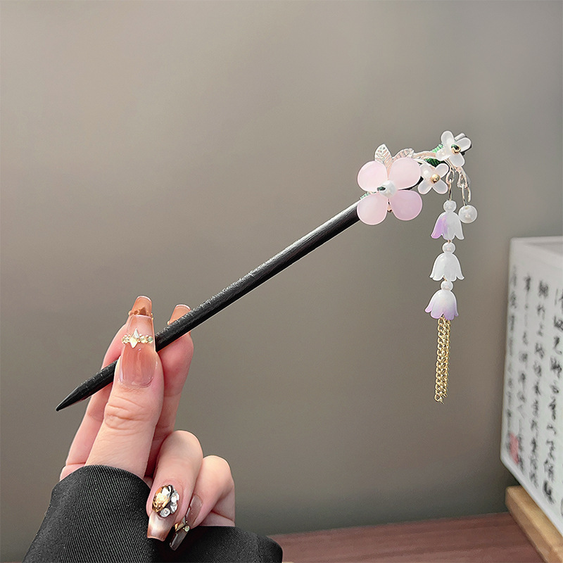 Classic Tassel Hair Stick Blac - đánh giá và giá Event Suppliers